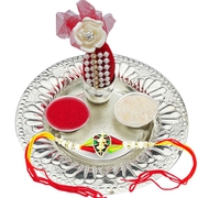 Sending Raksha Bandhan gifts Online 