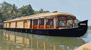 Best Kumarakom Houseboat Tour Packages 