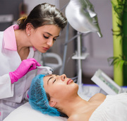 Best Dermatologist in North Delhi - Jaya Skin Clinic